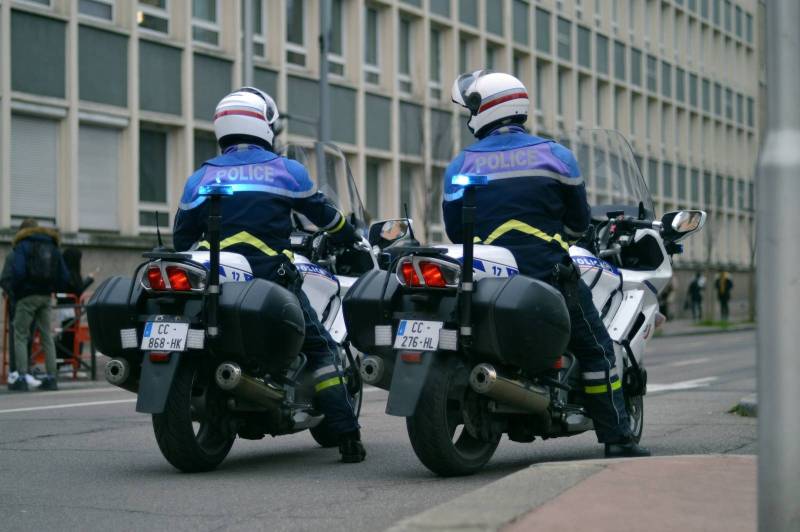 Abogado en Francia para una custodia policial 